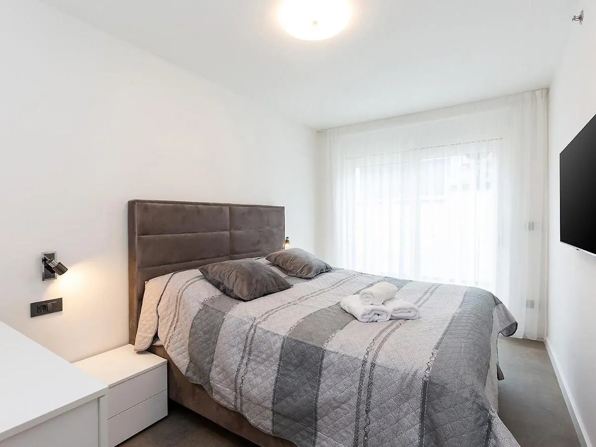 Apartment No 2 Poreč 0*,